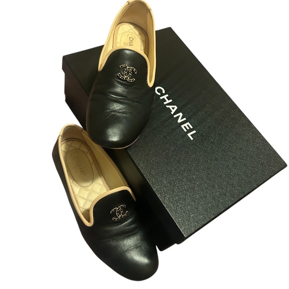 Chanel Black Lambskin Leather Mocassins Loafers Flats Quilted Lining Womens 36.5 - Picture 1 of 12